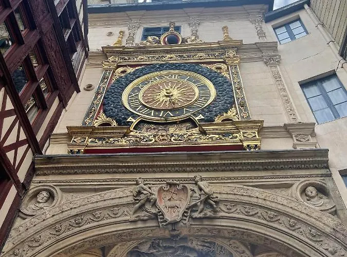Le Petit Horloge Rouen